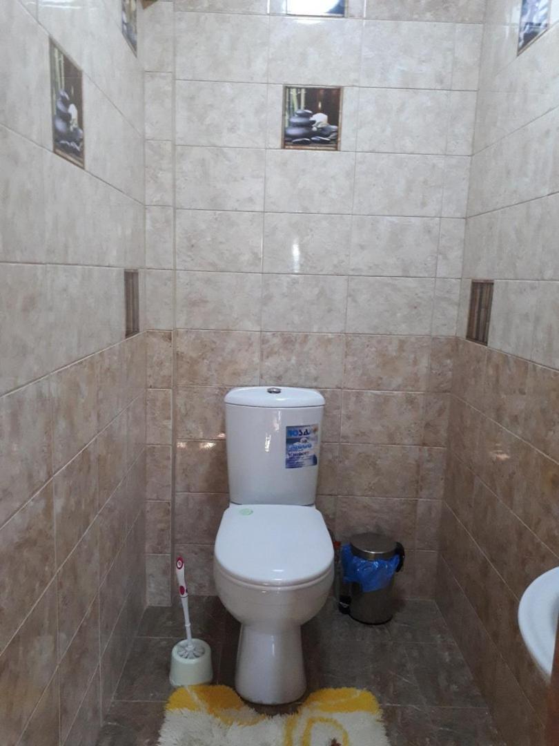 Apartments On Mustafa Ozturk Almaty Esterno foto